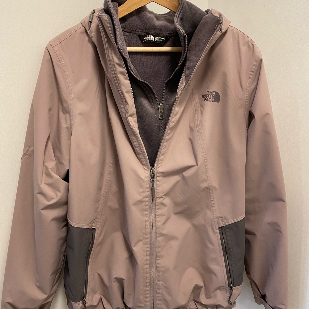 Gently worn 2 layer The North Face fall jacket in mauve